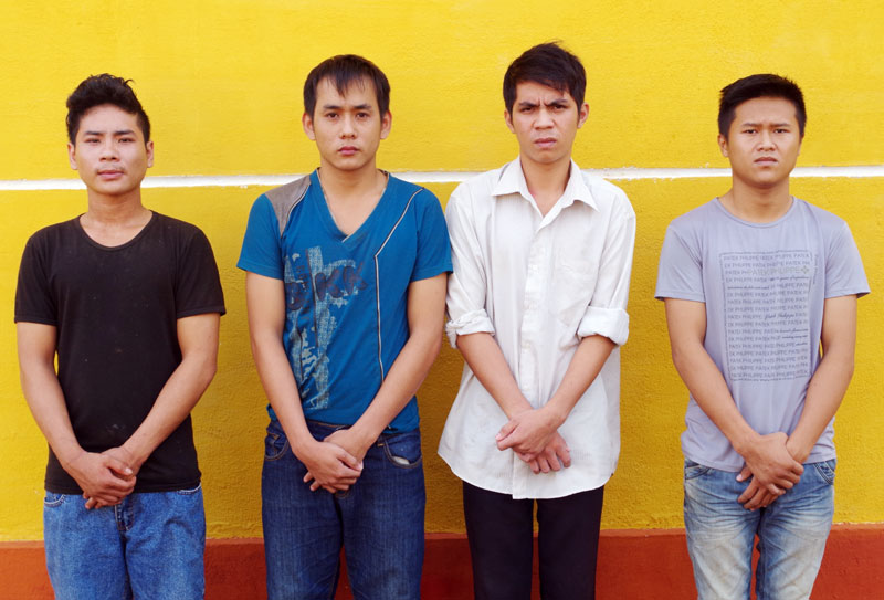 Cần nghi&ecirc;m trị nh&oacute;m c&ocirc;n đồ h&agrave;nh hung c&ocirc;ng an x&atilde;