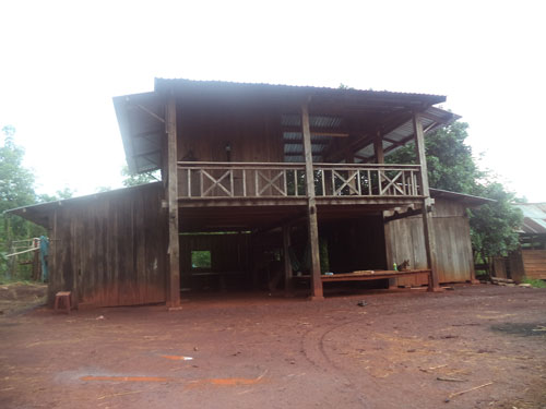 B&igrave;nh Phước: Nghi can giết người trong ch&ograve;i vắng ra đầu th&uacute;