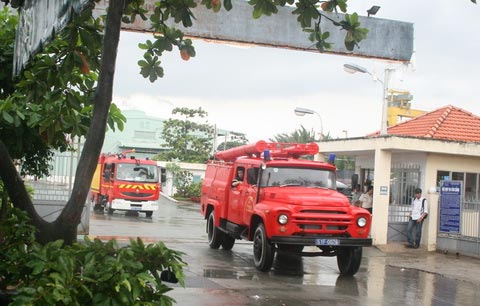 Quyền ưu ti&ecirc;n tham gia giao th&ocirc;ng
