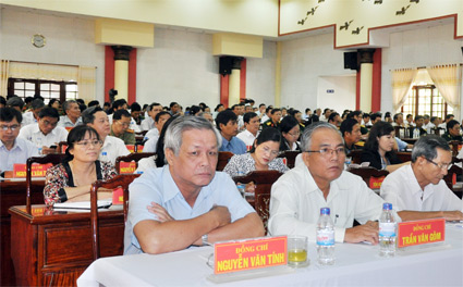 Suy nghĩ về chủ đề học tập v&agrave; l&agrave;m theo tư tưởng, đạo đức, phong c&aacute;ch Hồ Ch&iacute; Minh năm 2013