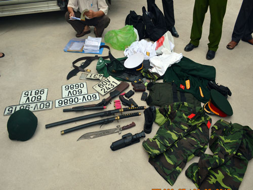 Đấu s&uacute;ng với c&ocirc;ng an, tướng cướp mang 5 lệnh truy n&atilde; bị ti&ecirc;u diệt