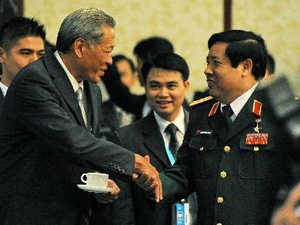 Nhiều bộ trưởng hối th&uacute;c ho&agrave;n tất COC ở Biển Đ&ocirc;ng