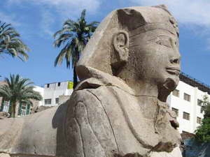 Phát hiện tượng nhân sư Ai Cập cổ đại tại Israel