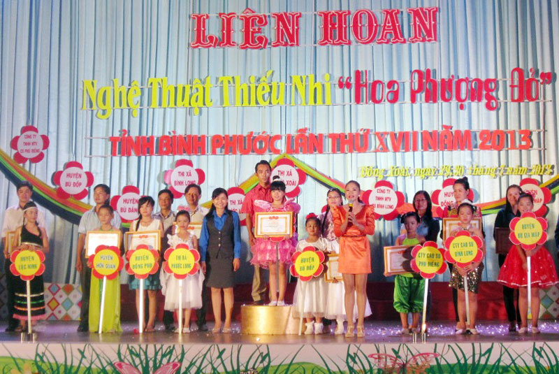 Thị xã Bình Long đoạt giải nhất Liên hoan nghệ thuật thiếu nhi “Hoa phượng đỏ”