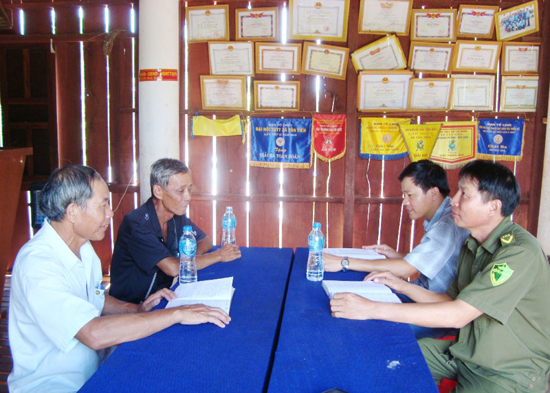 Giao lưu, kết nghĩa g&oacute;p phần giữ g&igrave;n an ninh trật tự