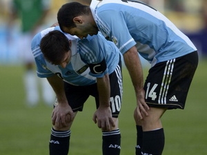 Messi chia sẻ về vụ ngộp thở trên sân của Bolivia