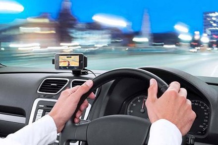 Lái xe quá tốc độ sẽ bị cảnh báo qua tin nhắn