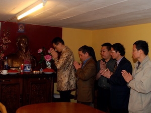 Ph&aacute;i đo&agrave;n Ngoại giao Việt Nam tại Geneva tổ chức Giỗ Tổ