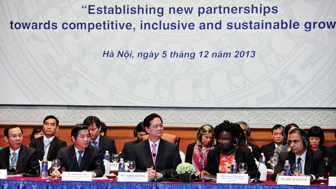 Thủ tướng Nguyễn Tấn Dũng: đặt mục ti&ecirc;u chấm dứt đầu tư ngo&agrave;i ng&agrave;nh