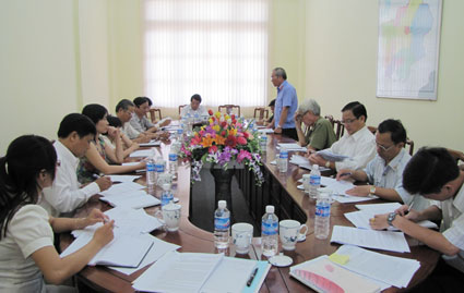 Ti&ecirc;́p tục rà soát, đánh giá đúng c&ocirc;ng tác phòng, ch&ocirc;́ng tham nhũng, lãng phí tr&ecirc;n địa bàn tỉnh