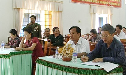 Nhanh ch&oacute;ng trả lời đầy đủ c&aacute;c &yacute; kiến, kiến nghị của cử tri