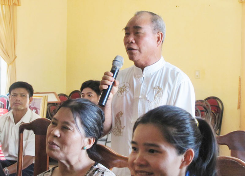 Cử tri B&ugrave; Đốp, B&ugrave; Gia Mập kiến nghị nhiều chuyện &ldquo;n&oacute;ng&rdquo; với đại biểu Quốc hội