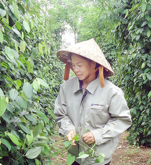 Gương s&aacute;ng Chủ tịch hội phụ nữ