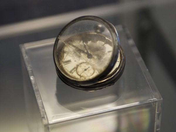 Hàng trăm hiện vật liên quan tới tàu Titanic lên sàn đấu giá