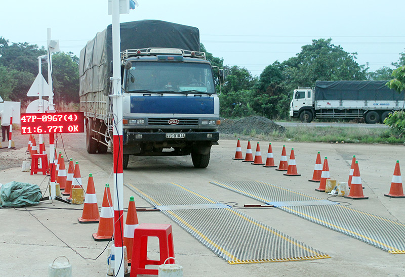 Trạm cân điện tử hư hỏng trên QL14 sau 36 giờ hoạt động: Hàng loạt bất cập nảy sinh chưa thể giải quyết