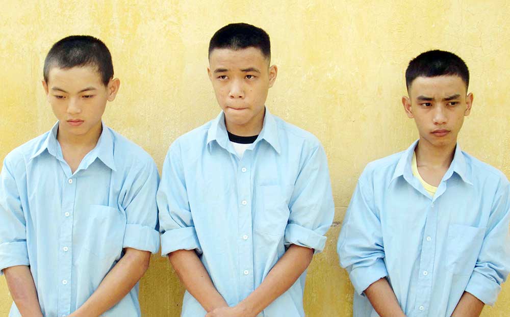 Triệt ph&aacute; băng nh&oacute;m 9x cướp giật t&agrave;i sản