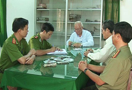 Giáo xứ Đ&ocirc;̀ng Xoài đã nh&acirc;̣n lại 537 tri&ecirc;̣u đ&ocirc;̀ng bị m&acirc;́t cắp