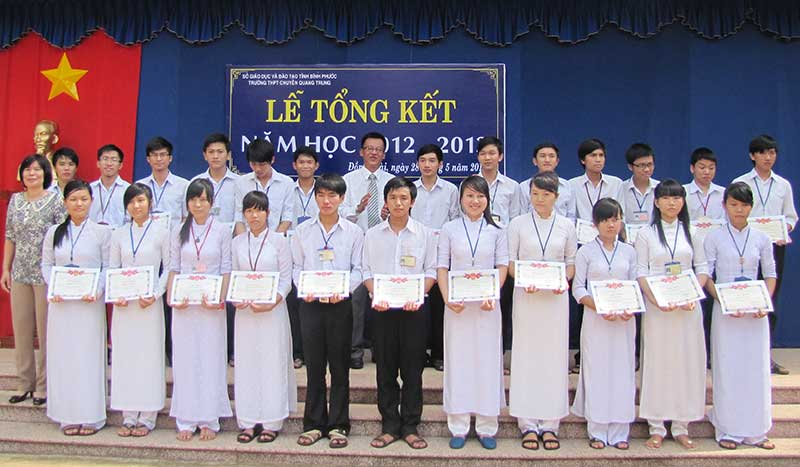 Học sinh giỏi - niềm tự hào của quê hương Bình Phước