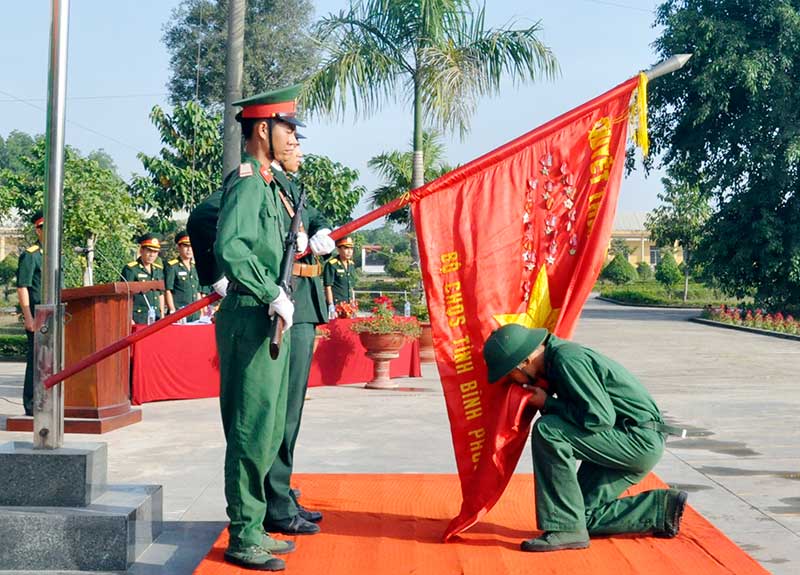 Trung đo&agrave;n BB 736 BCHQS kết thúc kh&oacute;a huấn luyện đợt 2-2013