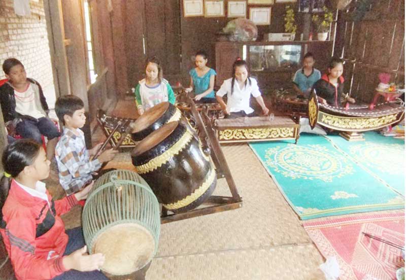 Lộc Khánh khôi phục dàn nhạc ngũ âm truyền thống của đồng bào Khơme