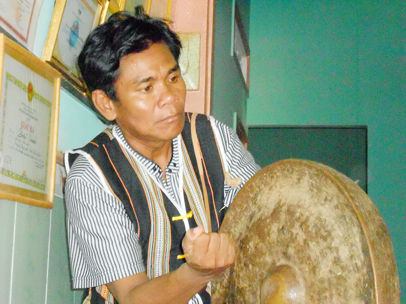 Văn hóa truyền thống của người Xêtiêng ở Thuận Tiến