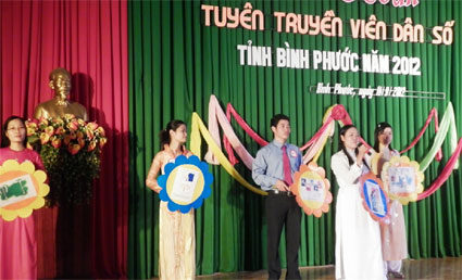 Phú Riềng tổ chức hội trại ẩm thực và văn nghệ