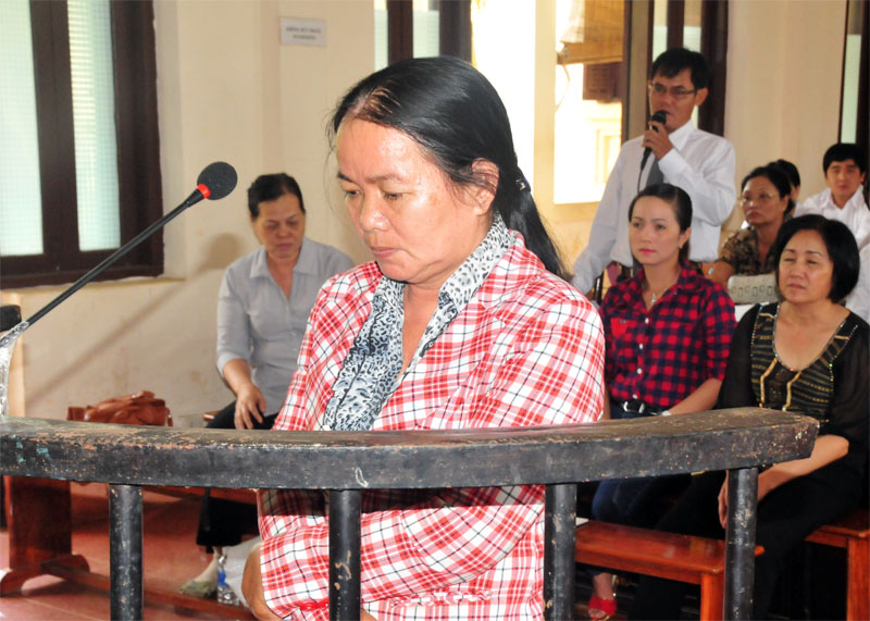 Vợ nguy&ecirc;n Viện trưởng viện KSND Hớn Quản l&atilde;nh &aacute;n 17 năm t&ugrave;