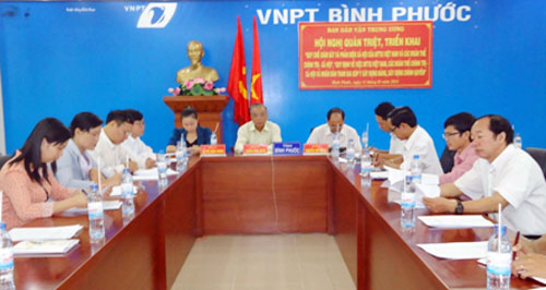 Hội nghị quán triệt, triển khai các văn bản về công tác mặt trận và dân vận