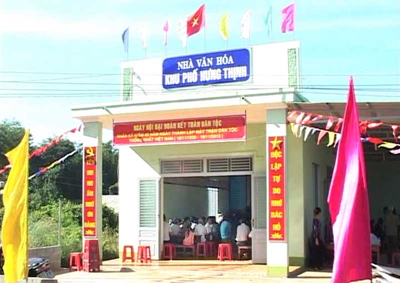 Xu&acirc;n về sớm tr&ecirc;n khu phố Hưng Thịnh