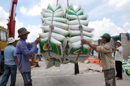 Chuyển hướng cho gạo xuất khẩu