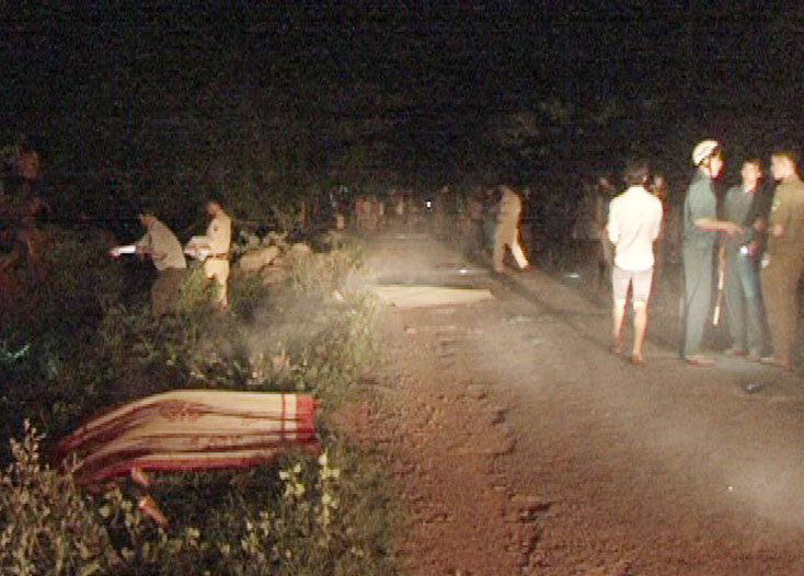 Hai thanh ni&ecirc;n thiệt mạng v&igrave; t&ocirc;ng xe m&aacute;y c&agrave;y