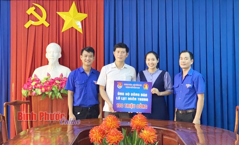 Thanh thiếu nhi Đồng Xoài quyên góp 100 triệu đồng ủng hộ đồng bào miền Trung