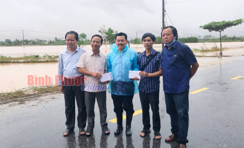 Nghĩa tình một chuyến đi