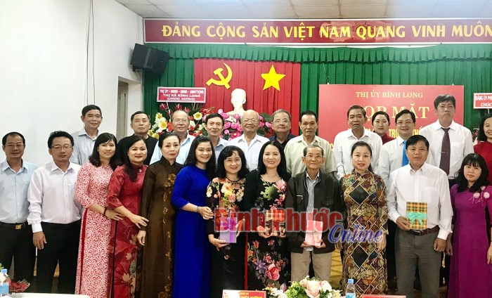 Bình Long họp mặt kỷ niệm ngày truyền thống các ban xây dựng Đảng và văn phòng cấp ủy