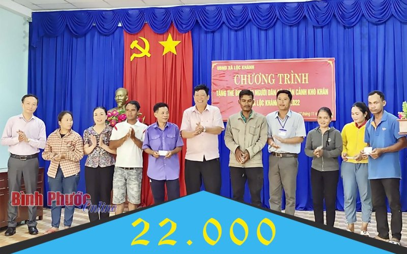 Năm 2022, ngành BHXH tỉnh Bình Phước đã tặng hơn 22.000 thẻ BHYT cho người có hoàn cảnh khó khăn