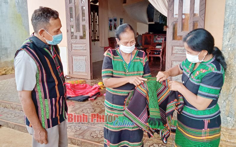 Bảo tồn nghề dệt thổ cẩm của người M’nông