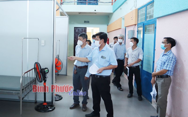 Bệnh viện đa khoa B&igrave;nh Phước nhận b&agrave;n giao bệnh viện d&atilde; chiến quy m&ocirc; 210 giường