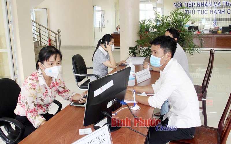 Bình Phước: 3.464 cá nhân nhận tiền hỗ trợ từ Quỹ Bảo hiểm thất nghiệp