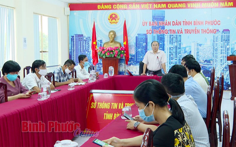Bình Phước phấn đấu 60% người dân sử dụng ứng dụng PC-Covid vào cuối tháng 10-2021