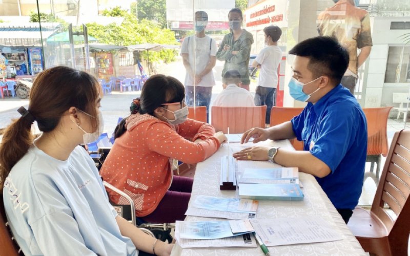 Chính sách hỗ trợ người lao động và người sử dụng lao động bị ảnh hưởng bởi đại dịch Covid-19