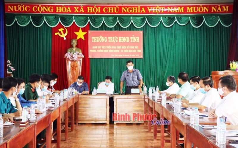 Mỗi cán bộ, đảng viên cần nêu gương trong phòng, chống dịch