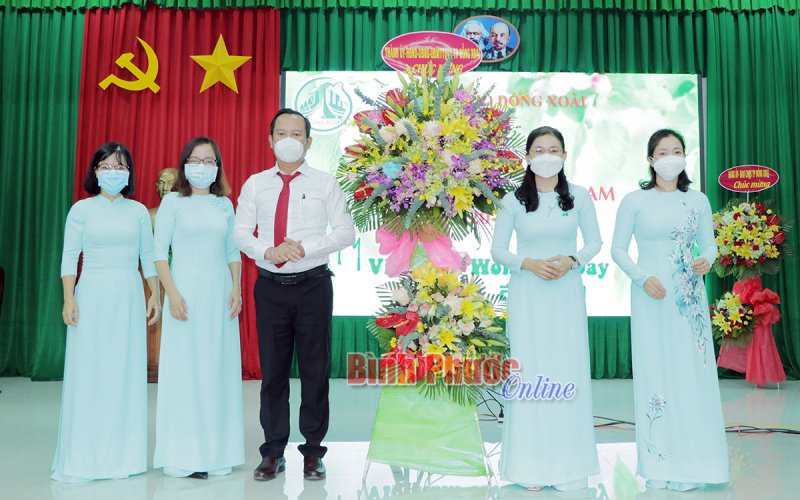 Đồng Xoài: Triển khai chuyên đề về chuyển đổi số cho lãnh đạo nữ 