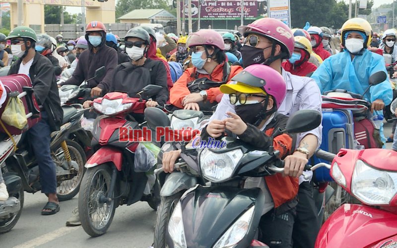 Khi &ldquo;người kh&ocirc;n&rdquo; rời &ldquo;ch&ocirc;́n lao xao&rdquo;