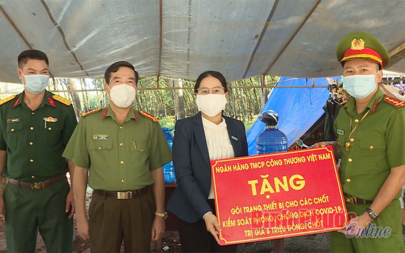 Nỗ lực hoàn thành tốt nhiệm vụ kiểm soát người và phương tiện vào Bù Gia Mập