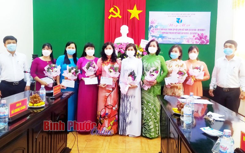 Sôi nổi các hoạt động kỷ niệm ngày Phụ nữ Việt Nam