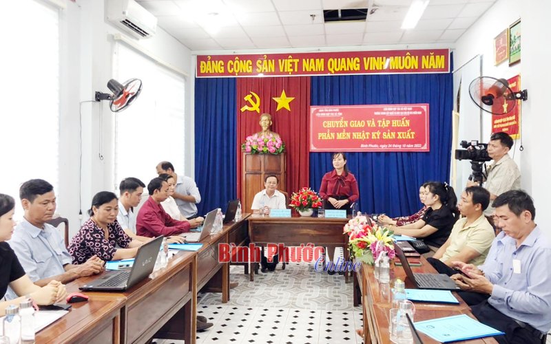 Bình Phước: Chuyển giao phần mềm nhật ký sản xuất cho hợp tác xã