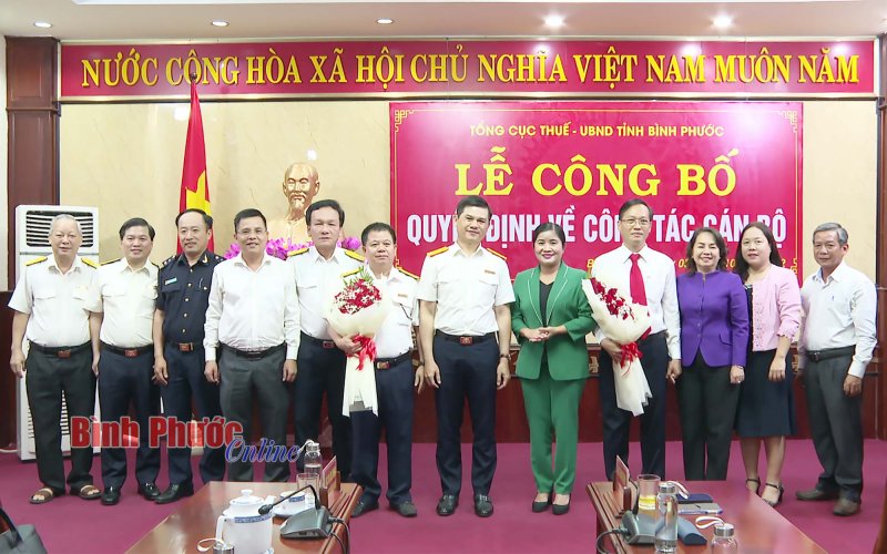 Bình Phước công bố các quyết định về công tác cán bộ