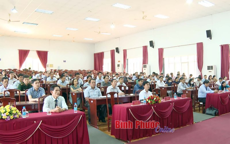 Bình Phước: Khai giảng lớp bồi dưỡng nghiệp vụ công tác xây dựng Đảng