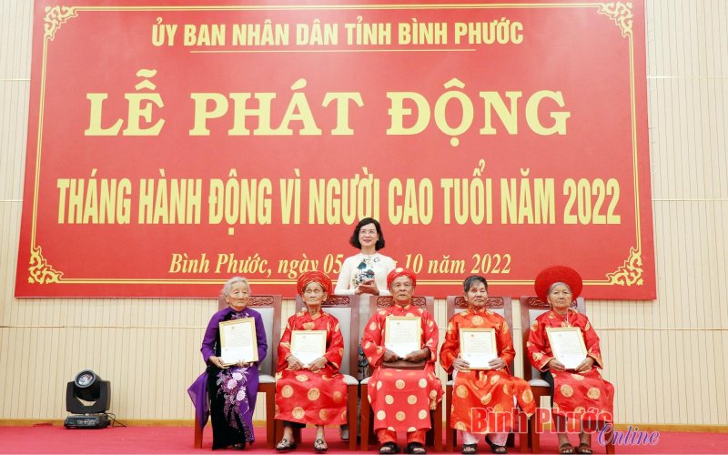 Bình Phước phát động Tháng hành động vì người cao tuổi năm 2022