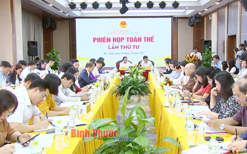 Bộ Giáo dục và Đào tạo cần giải quyết căn cơ tình trạng thiếu giáo viên